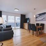 Apartment Fp By We Rent, Summercard Included