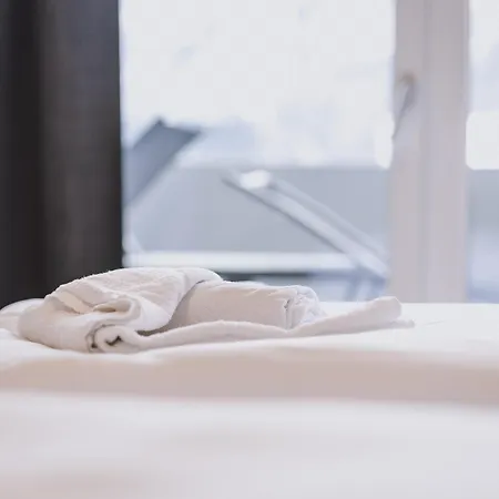 Apartment Fp By We Rent, Summercard Included