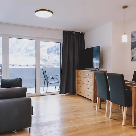 Fp By We Rent, Summercard Included Apartment